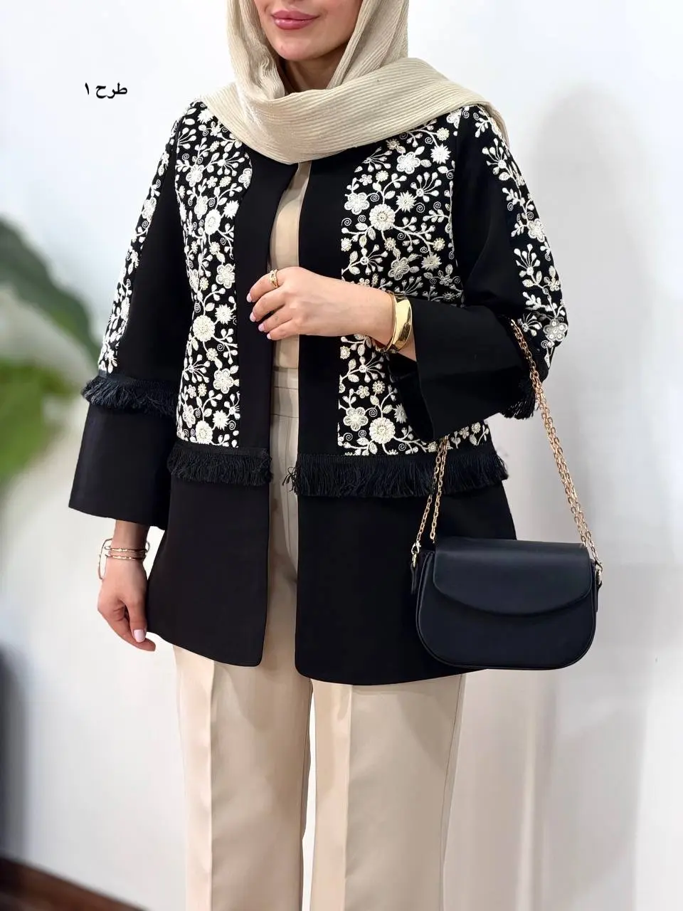 مانتو مجلسی سوزندوزی آیسو سولینا